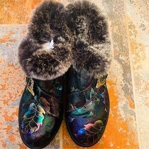 🥾NWOT! Fabulous HandMade Super Lady Star Arty Metallic & Fur Combat Style Boots